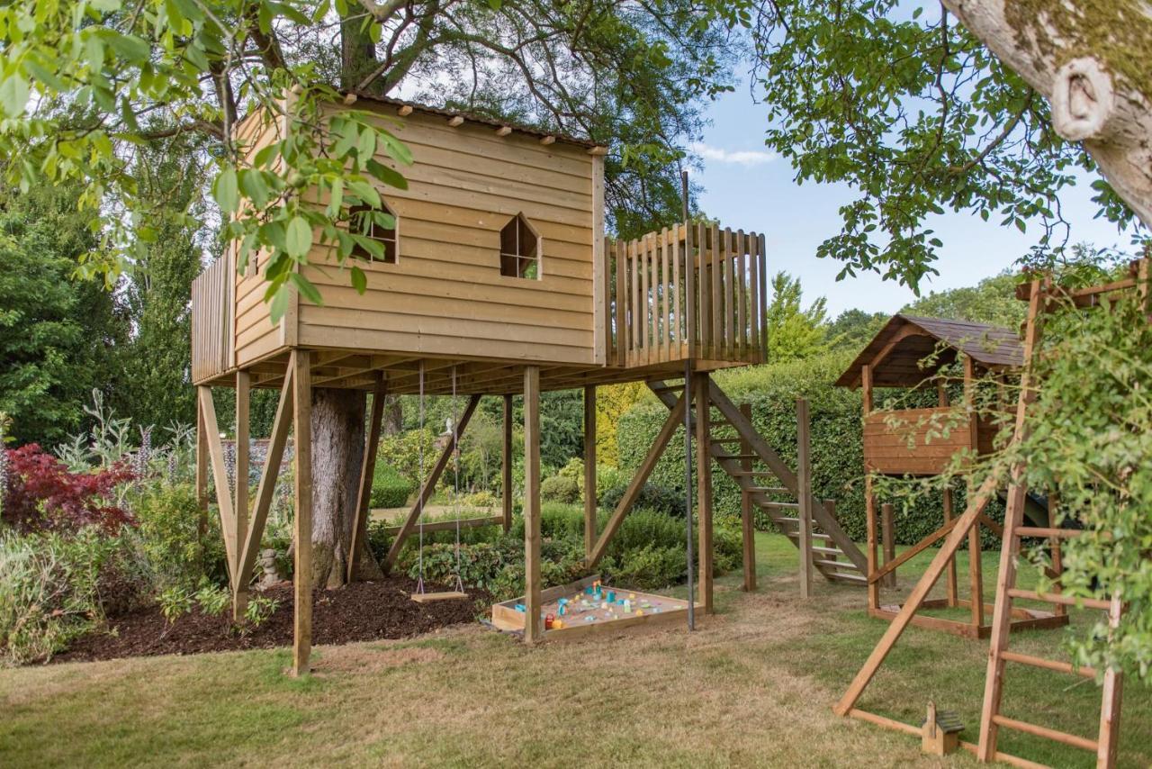 Villa Bacchus Canterbury Exterior foto